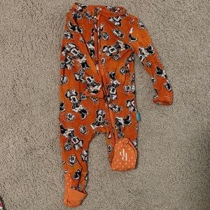 Posh Peanut Disney Halloween Print Footie